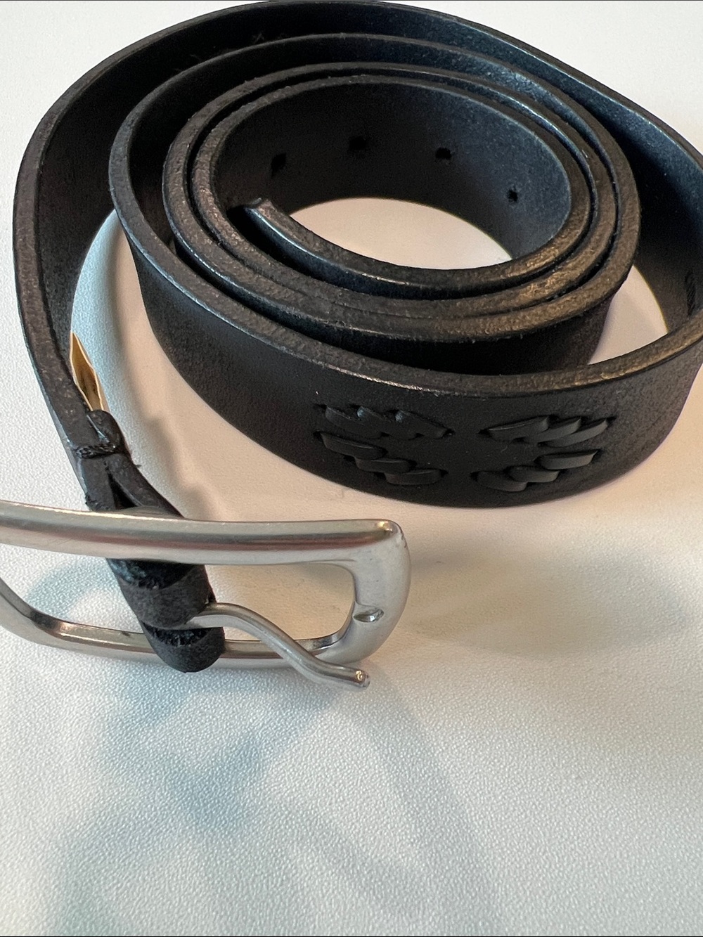 Duluth Trading Co - Black Leather Belt, Silver Buckle, western, work, 8